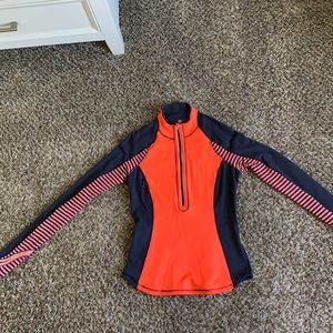 Lululemon sweater size 6